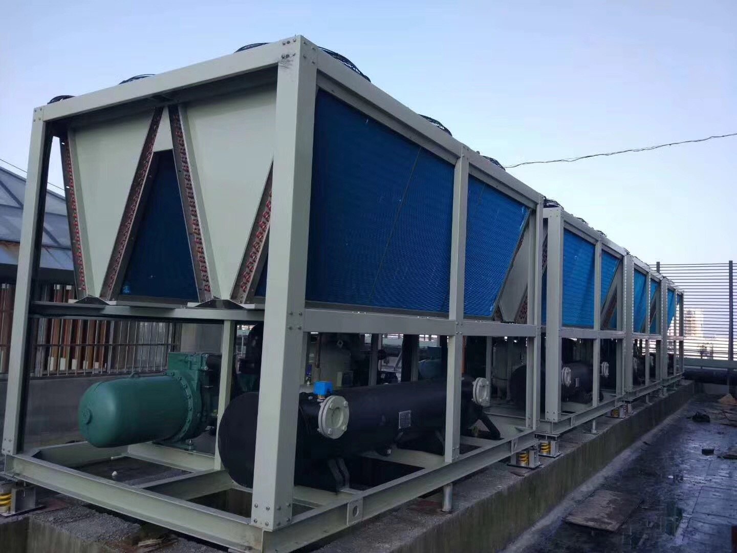 肯道節(jié)能｜如何判斷工業(yè)冷水機(jī)是否節(jié)能與高效